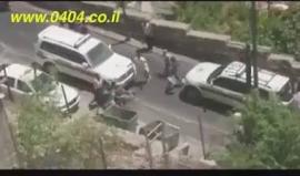 #شاهد .. فلسطيني يبرح جندي صهيوني ضربا بعد محاولة الاعتداء على شقيقته في القدس المحتلة اليوم . 

#الرد_السريع