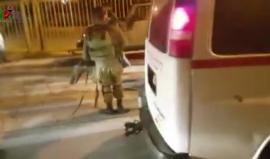 #فيديو جندي اسرائيلي يدهس طفلا فلسطينيا قرب الحرم الابراهيمي في الخليل

تصوير: عارف جابر