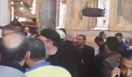 فيديو من داخل الكنيسة الكاتدرائية بالعباسية في القاهرة.. حيث انفجرت داخلها عبوة ناسفة أودت بحياة 20 شخصا وجرحت 35 آخرين
