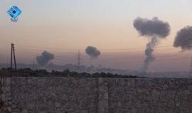 اللحظات الأولى للقصف بالبراميل المتفجرة والصواريخ الفراغية على بلدة معارة الأرتيق بريف #حلب
وكالة ثقة