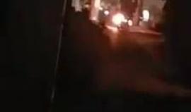 #شاهد 
لحظة إصابة جيب لقوات الاحتلال بزجاجة حارقة في مواجهات الليلة في بلدة الخضر جنوب بيت لحم