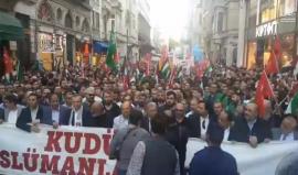 #عاجل #مباشر مظاهرة حاشدة في مدينة اسطنبول التركية رفضا لنقل السفارة الأمريكية للقدس ودعما لمسيرة العودة .