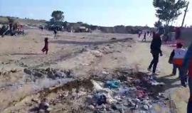 #مباشر #عاجل قوات الاحتلال تطلق النار صوب المتظاهرين شرق البريج وسط قطاع غزة وتصيب احد المسعفين .

مراسلنا : احمد المقادمة