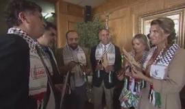 الناشط السياسي الفلسطيني زياد العالول يلتقي مع أعضاء البرلمان التشيلي قبيل الإعلان عن انطلاق حملة ضد وعد بلفور والمطالبة بالاعتذار للشعب الفلسطيني والعمل على تجمع برلماني من أجل فلسطين في أمريكا الجنوبية