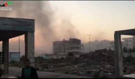 قوات النظام تقصف حي الوعر المحاصر بالهاون والاسطوانات المتفجرة 
#حمص