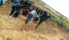 #شاهد تجمع الاف الفلسطينيين على بعد امتار قليلة من الخط الزائل شرق غزة ...
#مسيرة_العودة_الكبرى  
تصوير عبد الرحمن الكحلوت