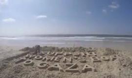 #شاهد| رسالة من قطاع غزة المحاصر لسفن كسر الحصار عنه #أمل_وزيتونة
اا my care gaza beach