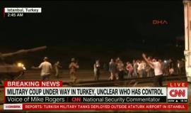 #شاهد| جماهير الشعب التركي في #اسطنبول تهتف دعما للشرعية ورفضا للانقلاب العسكري