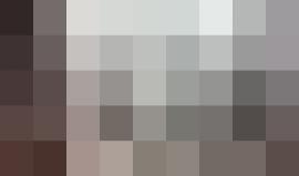 أداء صلاة العشاء على أبواب المسجد الأقصى المبارك بعد إغلاقه بوجه المصلين.

#اغضب_للأقصى