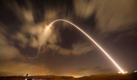 المقاومة تطلق صاروخا نحو مستوطنات الغلاف