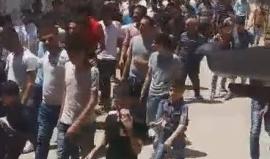 #شاهد | مسيره في مخيم الفارعة بمحافظة طوباس دعما للاسرى المضربين عن الطعام في سجون الاحتلال .