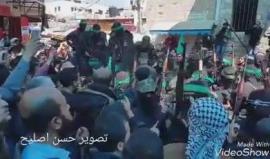 فيديو للحظة وصول جثمان الشهيد "مازن فقهاء" إلى المسجد العمري الكبير وسط مدينة غزة