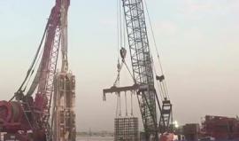 وضع حجر الأساس لمشروع برج خور #دبي .. أطول مبنى في العالم وإنجازه في 2020