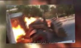 #شاهد  شبان هاجموا جرافة عسكرية بزجاجات حارقة خلال اقتحام قرية كوبر رام الله