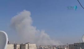 الطيران الروسي يقصف حي القابون بدمشق بعدة غارات مما أدى لسقوط شهيدين وعشرات الجرحى

تصوير: فادي صيرفي