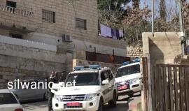 قوات الاحتلال تعتقل الشاب قيس القيمري من حي بئر ايوب ببلدة سلوان في القدس المحتلة