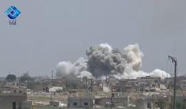 سوريا - حماة: اللحظات الاولى لاستهداف مدينة #اللطامنة بالصواريخ بعد تعليق وفد المعارضة مشاركته في الاستانة