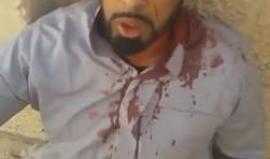 #شاهد .. جانب من المواجهات التي اندلعت منذ صباح اليوم في المسجد الأقصى المبارك بين الشبان وقوات الاحتلال التي اقتحمت المسجد واسفرت عن إصابة 28 مواطنا بجراح.  

تصوير Mousa Naser