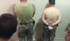 #شاهد| والي صقاريا للإنقلابيين المعتقلين: كيف تجرأتم باطلاق النار على مواطنين أتراك؛ انتم لا لستم من هذا الشعب.

#تركيا