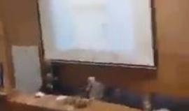 #شاهد .. طلاب فلسطينييون يقاطعون محاضرة للدكتور المصري سعد الدين ابراهيم في جامعة "تل أبيب" اليوم احتجاجاً على تطبيعه مع الاحتلال الاسرائيلي.