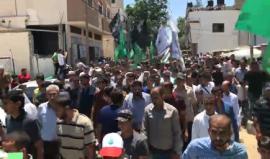 #مباشر مراسم دفن الشهيد محمد ابو دقة الذي ارتقى بالأمس يقصف مدفعي شرق خانيونس

تصوير يوسف اصليح