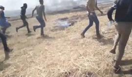 #شاهد لحظة قص السياج الفاصل شرق خانيونس وسحبه من قبل الشبان الى داخل القطاع