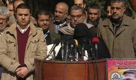 في يوم زفاف شقيقه .. 

الأسير الغزي خالد السيلاوي طعن ضابطنًا صهيونيًا داخل سجنه.. ماذا قالت والدته؟