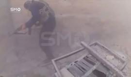 #شاهد اقتحام المعارضة السورية تحصينات قوات النظام السوري في حي المنشية بدرعا