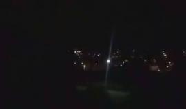 قوات الاحتلال أطلقت الرصاص الحي صوب الشبان خلال المواجهات التي اندلعت في بلدة حلحول شمال الخليل فجر اليوم