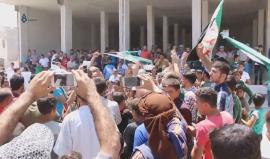 #سوريا.. مظاهرات في مدينة الباب تؤيد العملية العسكرية التركية المرتقبة على عفرين