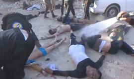 يمنع مشاهدة الأطفال نهائيا "18+" 
مشاهد مروعة من مجزرة الكيماوي بغاز السارين التي ارتكبها نظام الاسد بمدينة #خان_شيخون بريف #إدلب راح ضحيتها أكثر من 100 شهيد و 400 مصاب غالبيتهم أطفال. 
#خان_شيخون_تختنق
#ChemicalAssad
#Idlib