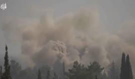 #شاهد| طائرات الأسـد تمطر مخيم خان الشيخ بــالبراميل المتفجرة بريف #دمشق