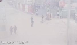 وسط مواجهات عنيفة.. قوات الاحتلال تنسحب من مخيم شعفاط بالقدس المحتلة عقب اقتحامه 
تصوير: هشام أبو سنينة