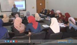 محاضر من غزة يحول علم الأدوية الجامعي لفيديوهات متحركة بالأنمي . تقرير إسراء الشريف