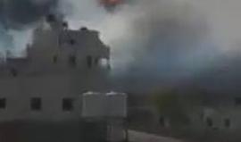 فيديو لـحريق في أحراش بلدة صوريف بالخليل وطواقم الدفاع المدني تعمل على إخماده