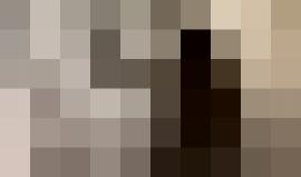 #شاهد منزل عائلة خماش الذي تعرض لقصف الاحتلال الليلة الماضية، وأدى لاستشهاد المواطنة إيناس خماش وهي حامل (23 عاما)، وطفلتها بيان (عام ونصف) وإصابة زوجها بجراح متوسطة في منطقة الجعفراوي وسط القطاع