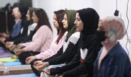 "نادي اليوغا" في غزة.. ملاذ للتخلص من ضغوط الحياة اليومية
