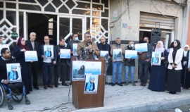 وقفة بغزة تضامنًا مع صحافيات فلسطينيات تعرضن للفصل التعسفي من وكالة "دويتشه فيله" الألمانية