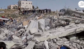 الاحتلال يهدم منزلا في منطقة خلة العيد بالخليل