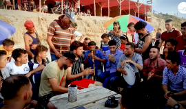 البحر.. متنفس أهالي قطاع غزة في ظل الأجواء الحارة