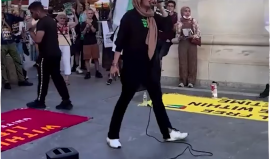 مظاهرة في مدينة نيويورك تضامناً مع الأسير خليل عواودة