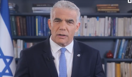 يائير لابيد مُتحدثا عن رؤيته للعام القادم في ظل حكومة نتنياهو: "تشاؤم وسواد والخشية من مستقبل مظلم"