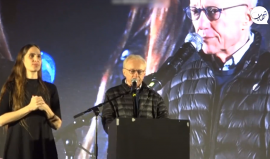 ما يحدث أمرٌ غير عادي.. "البيت" يحترق وهناك قلق وخشية بأن "إسرائيل" لن تبقى