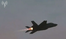 طيار إسرائيلي: حينما ألقي قنبلة بزنة طن على غزة لن أجد من يحمني بعد الانقلاب القانوني