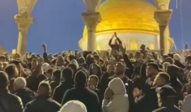 هتافات لغزة ومحمد ضيف في ساحات الأقصى عقب صلاة الفجر