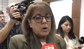 رجال أعمال إسرائيليين: حكومة نتنياهو دمرت إسرائيل في شهر واحد وها هي في مرحلة إفلاس