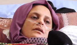 المعيلة الوحيدة لأسرتها.. نجوى عيشة تُصاب بشلل نصفي إثر قصف الاحتلال بجوار منزلها على قطاع غزة