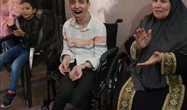 قوي الإرادة لا يُهزم.. الطالب حسام أبو شنب من ذوي الهمم يتحدى ظروف مرضه وينال أعلى المراتب في الثانوية العامة