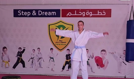 لاعب الكاراتيه الكفيف مؤمن البيطار من غزة يستعد لتمثيل فلسطين ببطولة آسيا للكاراتيه في ماليزيا