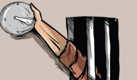 الأسرى يعانون التجويع والتنكيل غير المسبوق في سجون الاحتلال